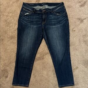 Lucky Brand Dark Wash Ankle Jeans